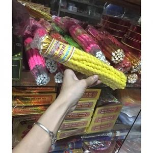 Mồi Hầu Đồng – Màu Vàng